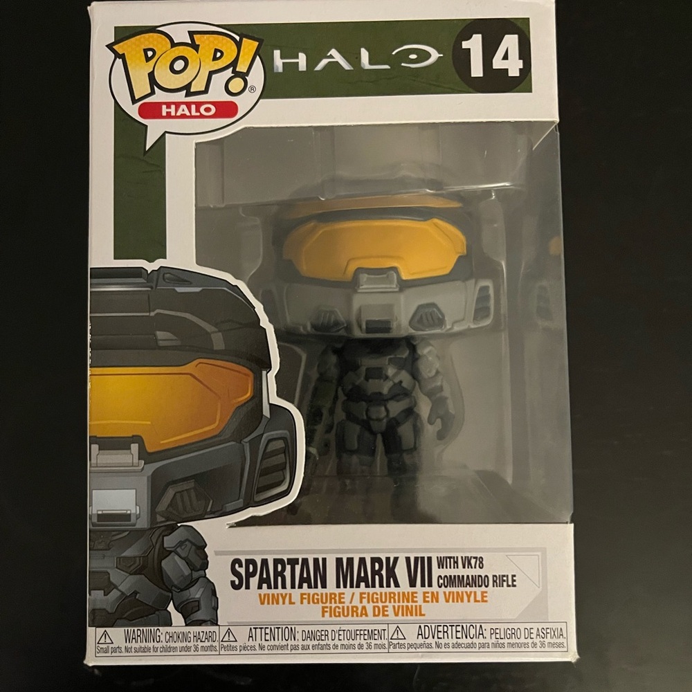 Funko Pop! Halo Spartan Mark VII Vinyl Figure - Black and Yellow